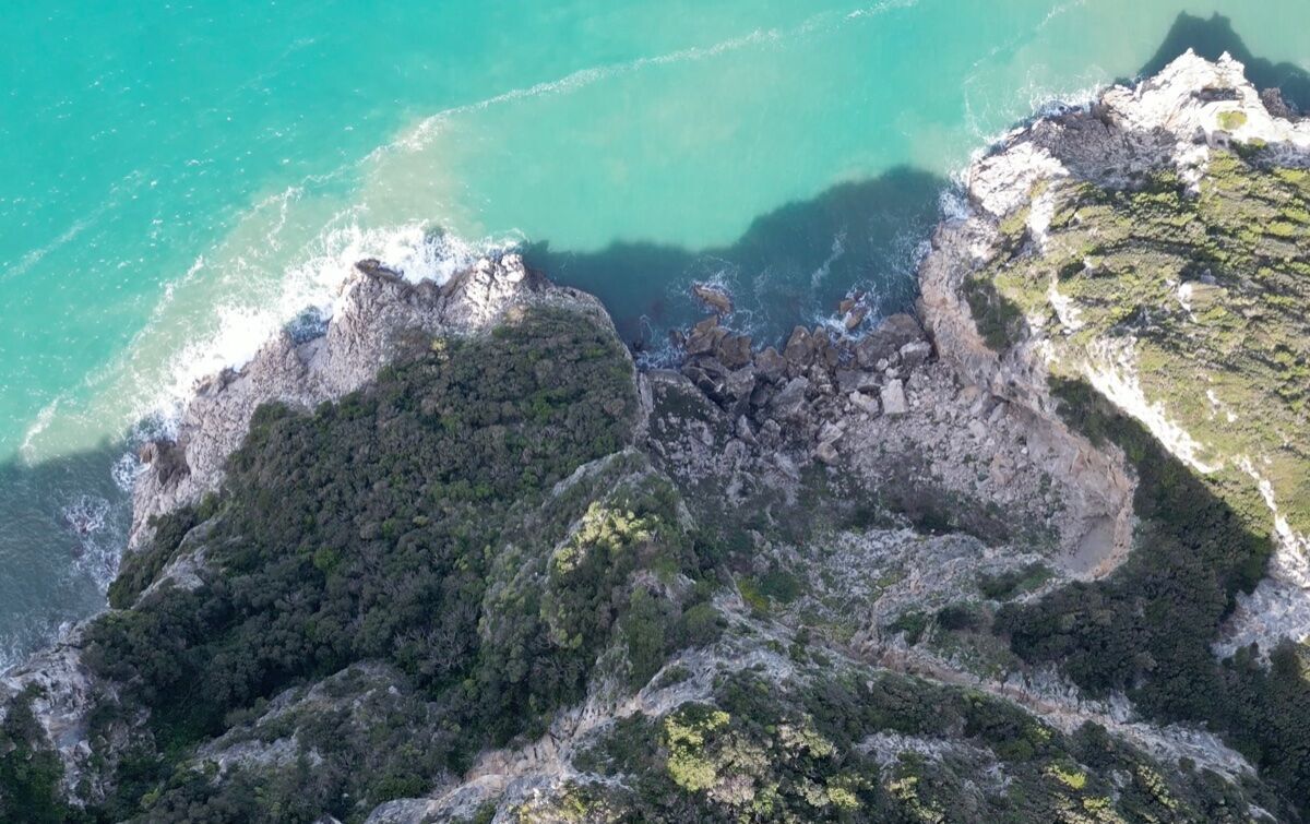 Escursione tra cielo e mare sul promontorio del Circeo Escursione tra cielo e mare sul promontorio del Circeo desktop picture