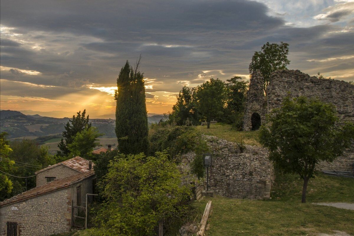 Escursione a San Giovanni in Galilea: il sentiero di Garibaldi Escursione a San Giovanni in Galilea: il sentiero di Garibaldi desktop picture