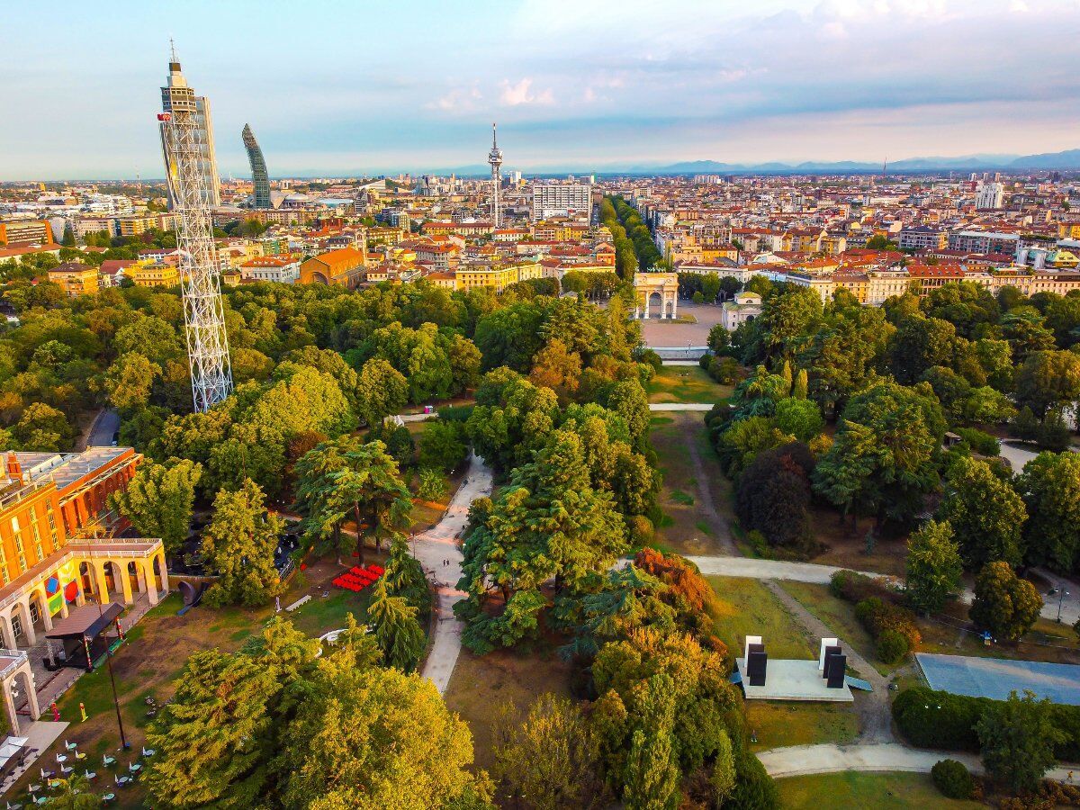 Aperitivo nel verde di Parco Sempione Aperitivo nel verde di Parco Sempione desktop picture