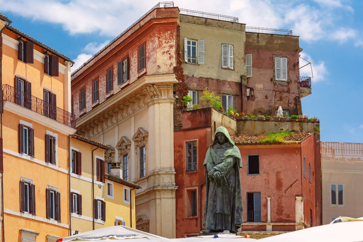 Tour tematico a Roma: Romanzo criminale desktop picture