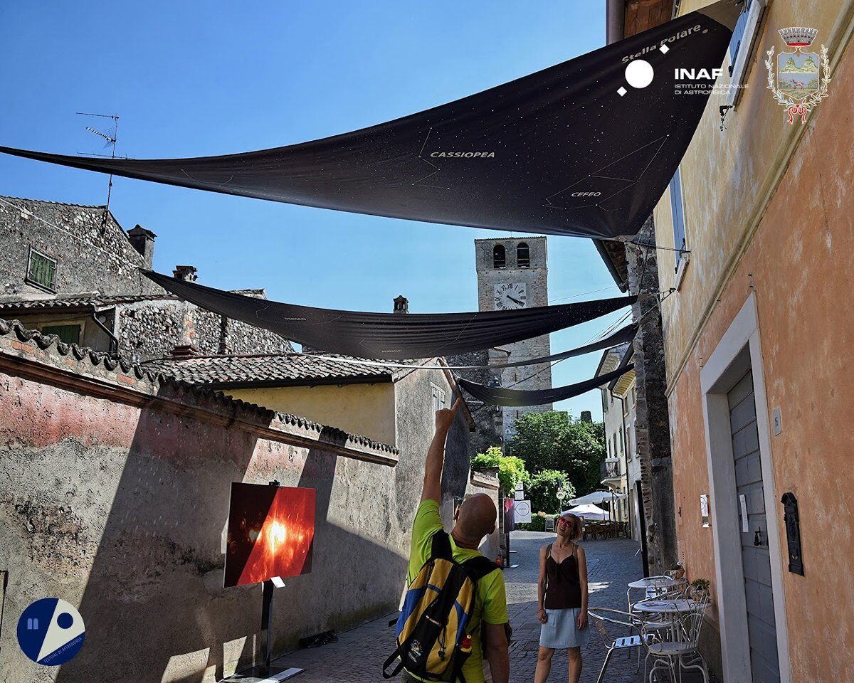 Passeggiata a Castellaro Lagusello: un borgo da favola e il festival di Astronomia desktop picture