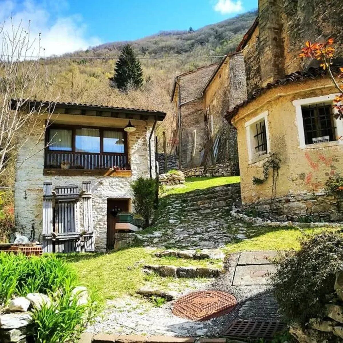 Escursione lungo il Trodo delle Acque: i borghi di Milies e Stramare Escursione lungo il Trodo delle Acque: i borghi di Milies e Stramare desktop picture