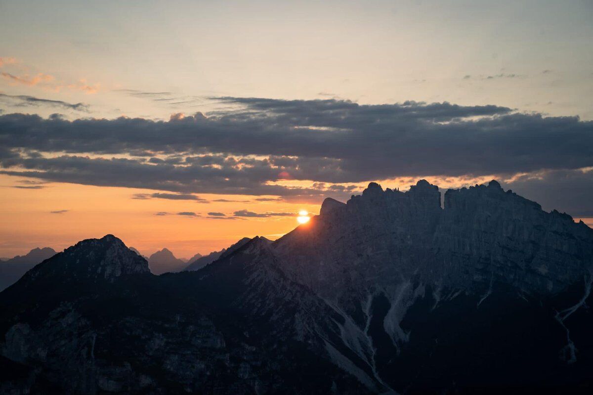 Alla scoperta della Val di Zoldo: dal Rifugio Soralsass al Grande Belvedere desktop picture
