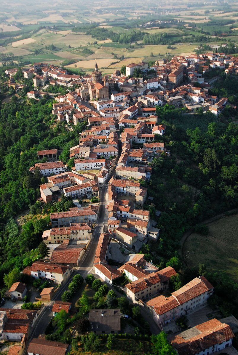 Trekking su lunga distanza da Camagna: le bellezze del Monferrato Trekking su lunga distanza da Camagna: le bellezze del Monferrato desktop picture