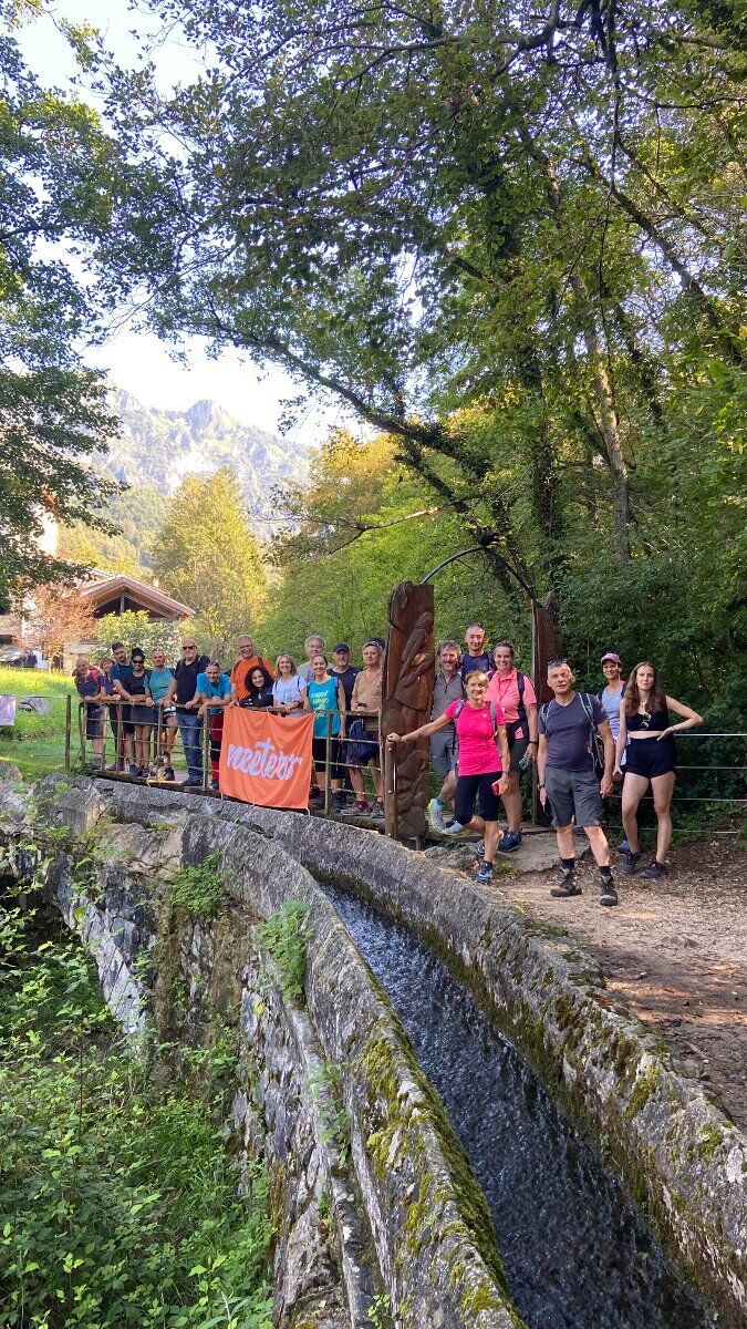 Passeggiata sulla Via dell'Acqua a Cison di Valmarino Passeggiata sulla Via dell'Acqua a Cison di Valmarino desktop picture