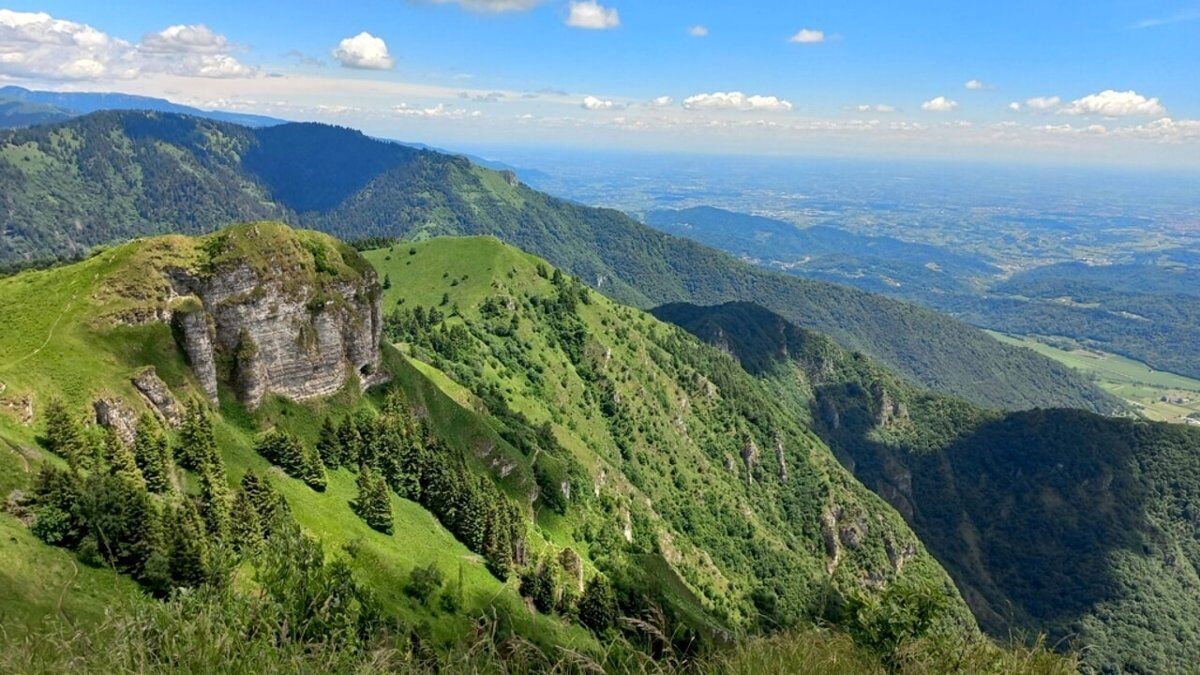 Itinerario tra i tre bivacchi: Loff, Vallon Scuro e Costa Curta Itinerario tra i tre bivacchi: Loff, Vallon Scuro e Costa Curta desktop picture