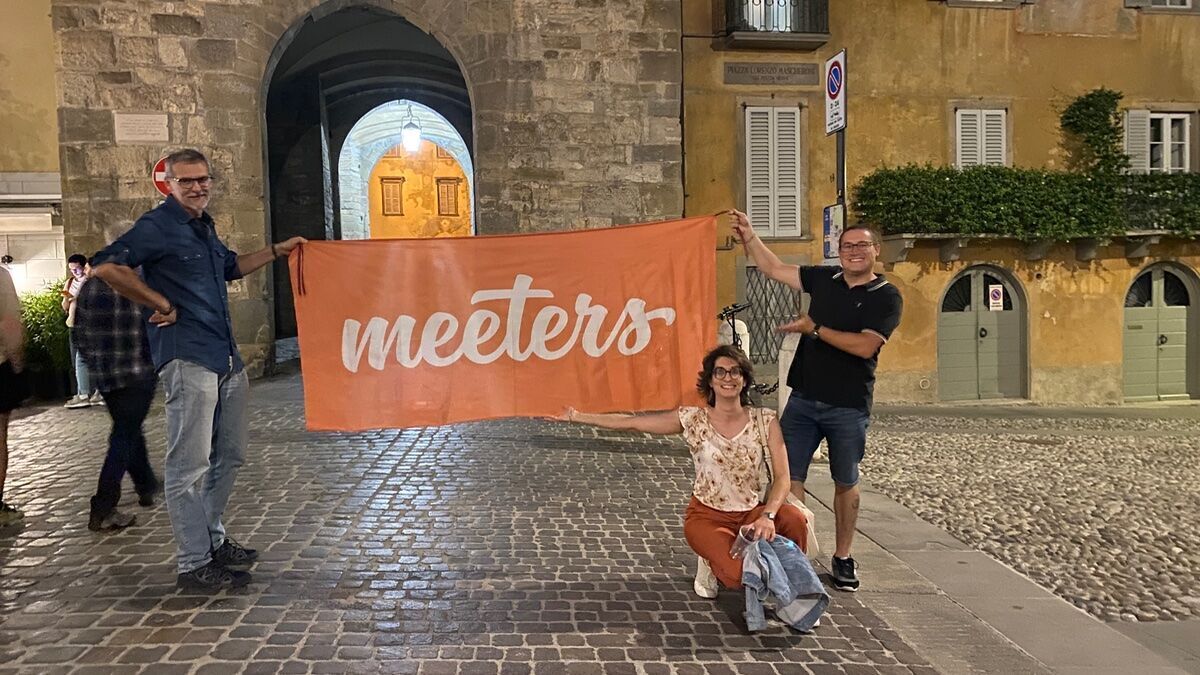 Aperitivo nel cuore di Bergamo Alta Aperitivo nel cuore di Bergamo Alta desktop picture