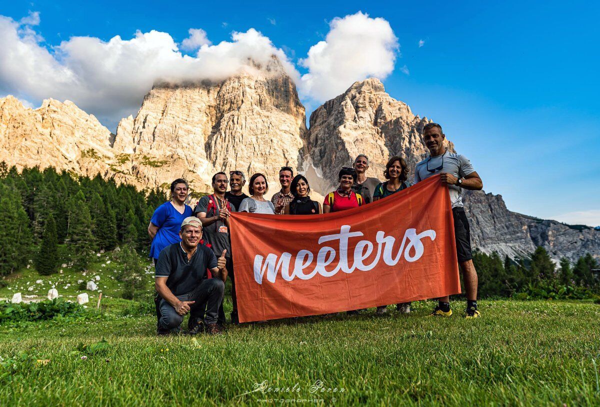 Tramonto sul monte Crot: un balcone sulle valli di Zoldo e Fiorentina Tramonto sul monte Crot: un balcone sulle valli di Zoldo e Fiorentina desktop picture
