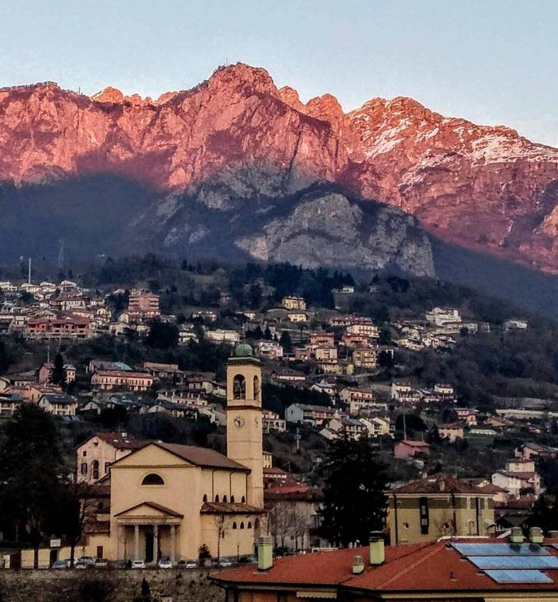 Trekking rilassante tra bosco e città: i luoghi nascosti di Lecco alta Trekking rilassante tra bosco e città: i luoghi nascosti di Lecco alta desktop picture