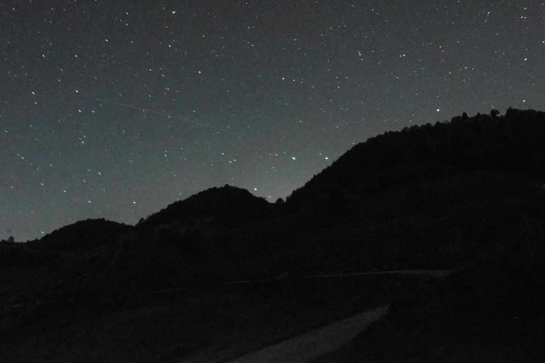 Escursione serale sul Monte Novegno: cena in Malga e stelle cadenti Escursione serale sul Monte Novegno: cena in Malga e stelle cadenti desktop picture