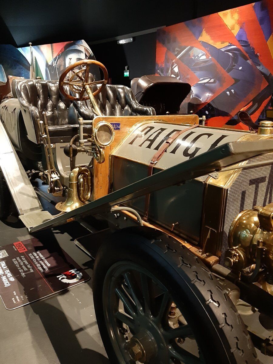 Visita Guidata al Museo dell'Automobile di Torino desktop picture