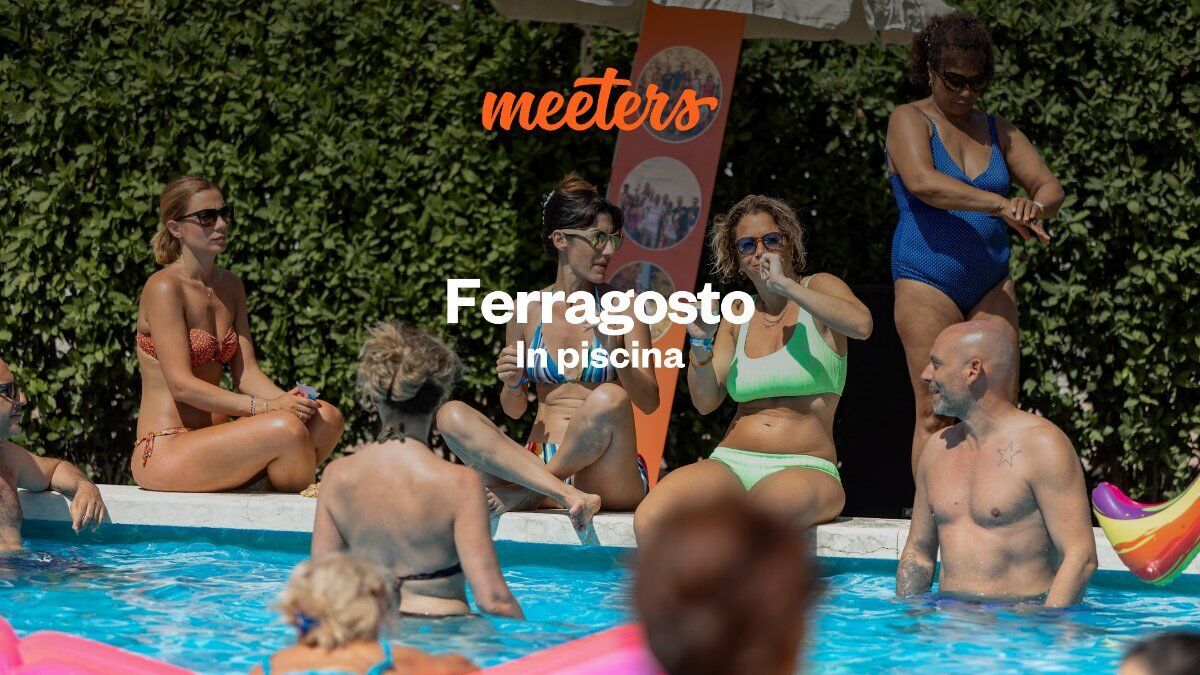 Ferragosto in piscina tra le colline veronesi Ferragosto in piscina tra le colline veronesi desktop picture