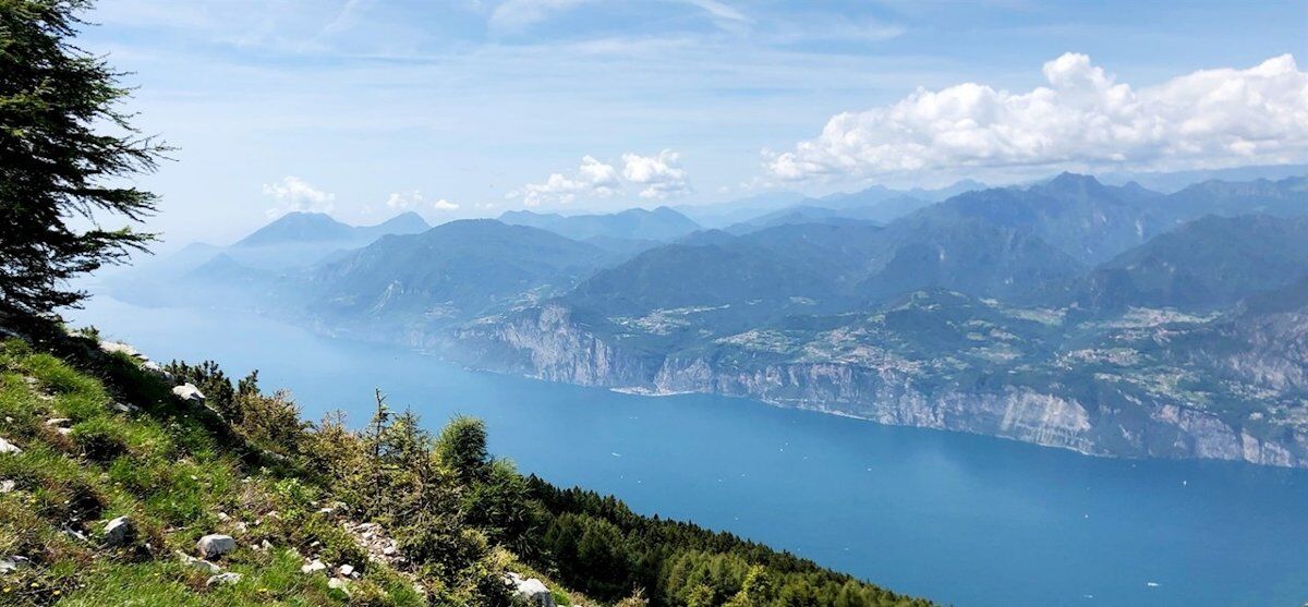 Cima delle Pozzette: escursione sul Monte Baldo Cima delle Pozzette: escursione sul Monte Baldo desktop picture