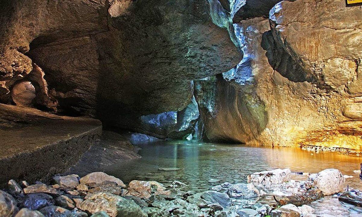 Grotte verdi di Pradis: alla scoperta del Carsismo desktop picture