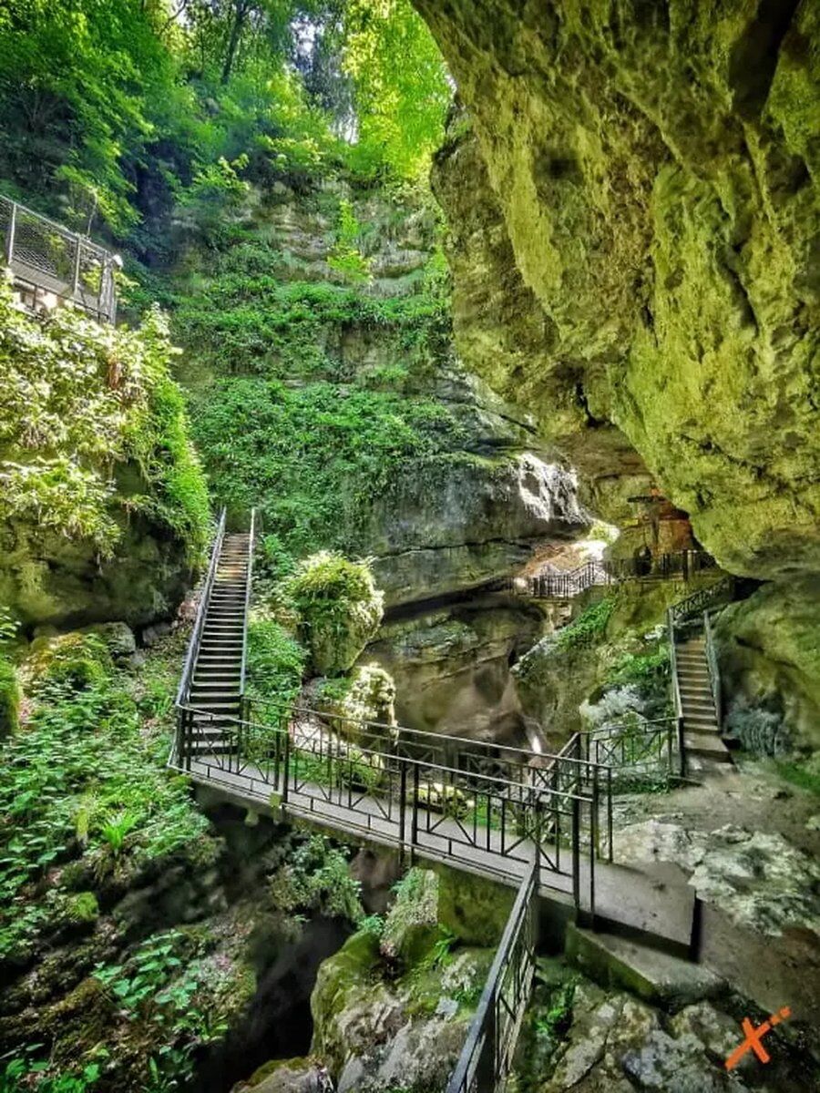 Grotte verdi di Pradis: alla scoperta del Carsismo desktop picture