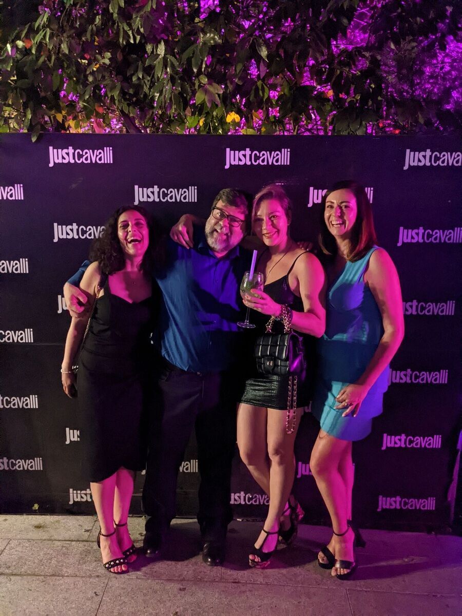 Apericena con Serata al JustMe di Milano Apericena con Serata al JustMe di Milano desktop picture