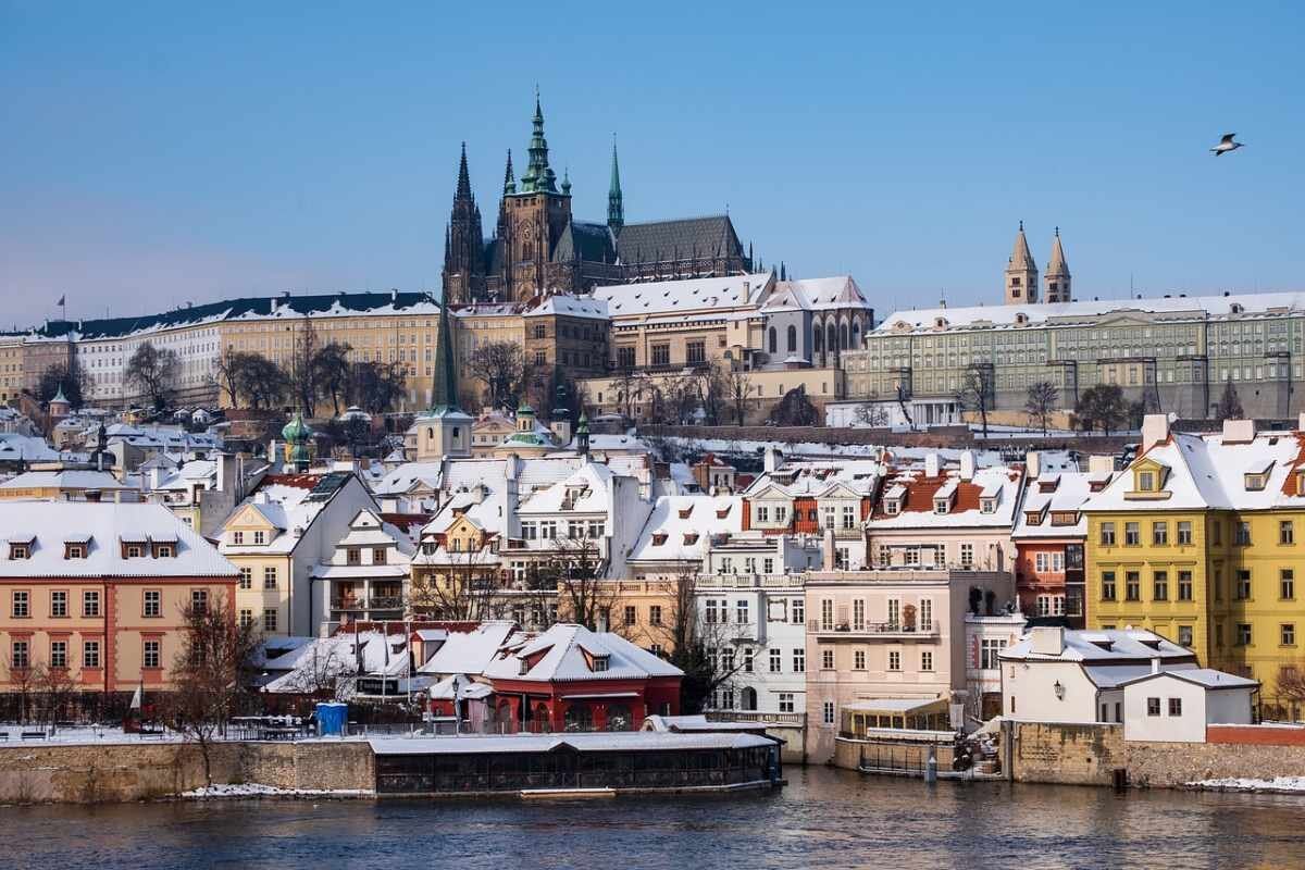 Viaggio di gruppo a Praga con i Mercatini di Natale desktop picture