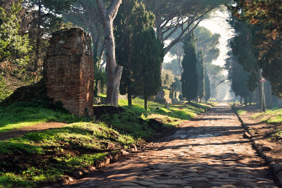 Visita alla Via Appia: La Regina Viarum dei Romani desktop picture