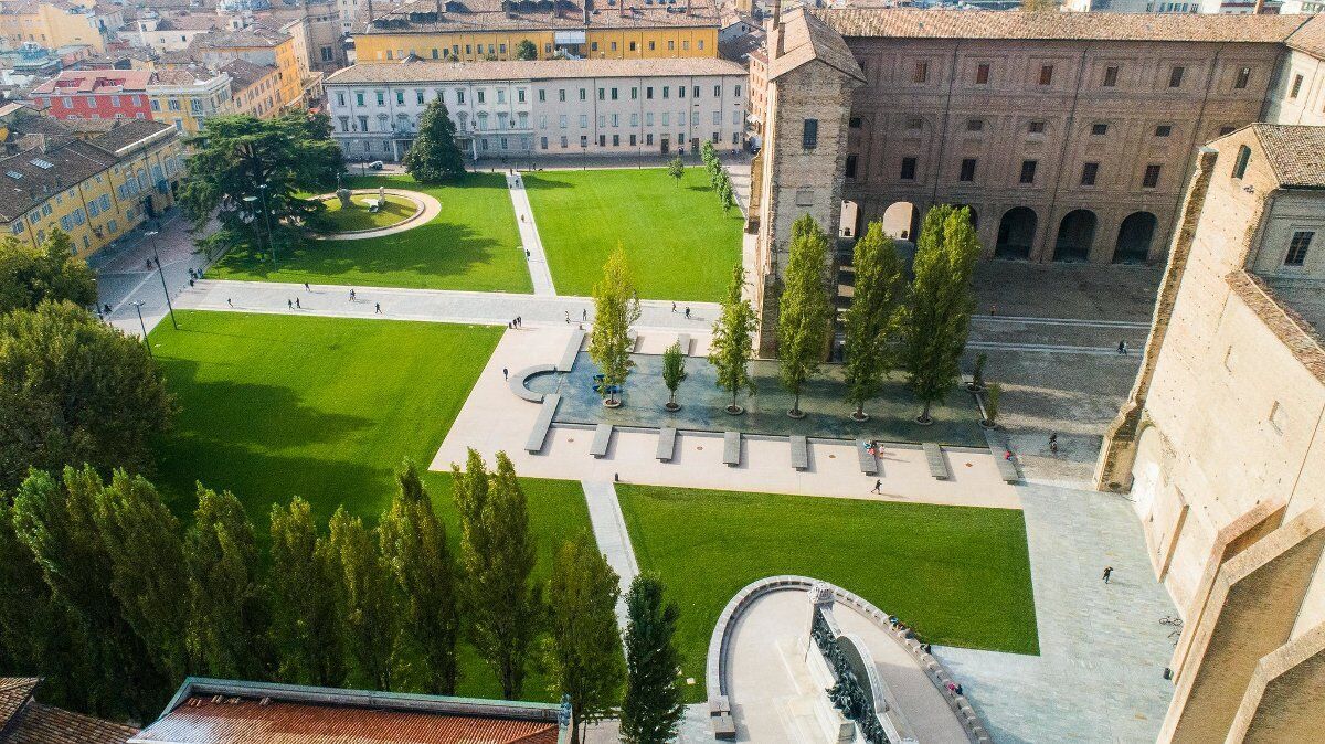 Visita guidata al complesso della Pilotta di Parma con pranzo desktop picture