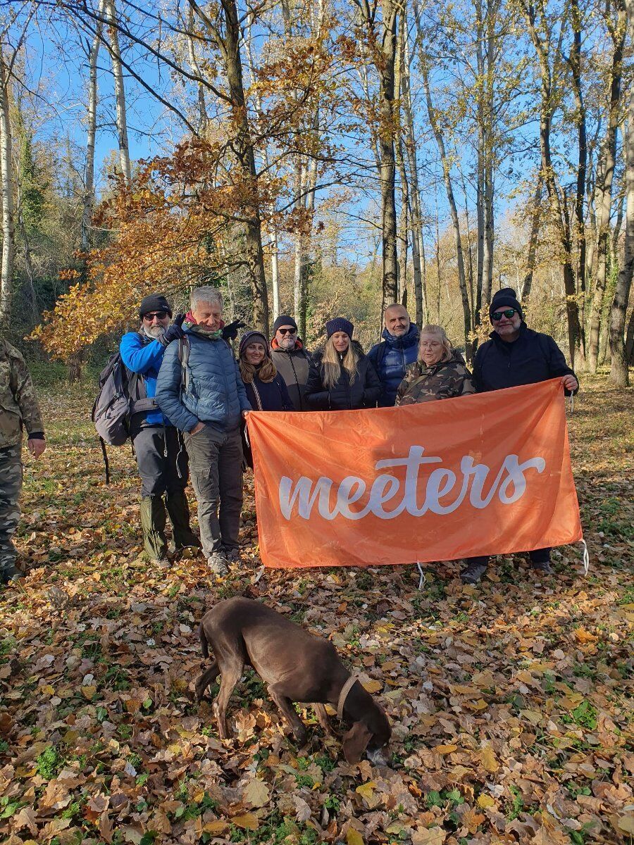 Cerca del Tartufo con Pranzo Tipico nel Monferrato Cerca del Tartufo con Pranzo Tipico nel Monferrato desktop picture