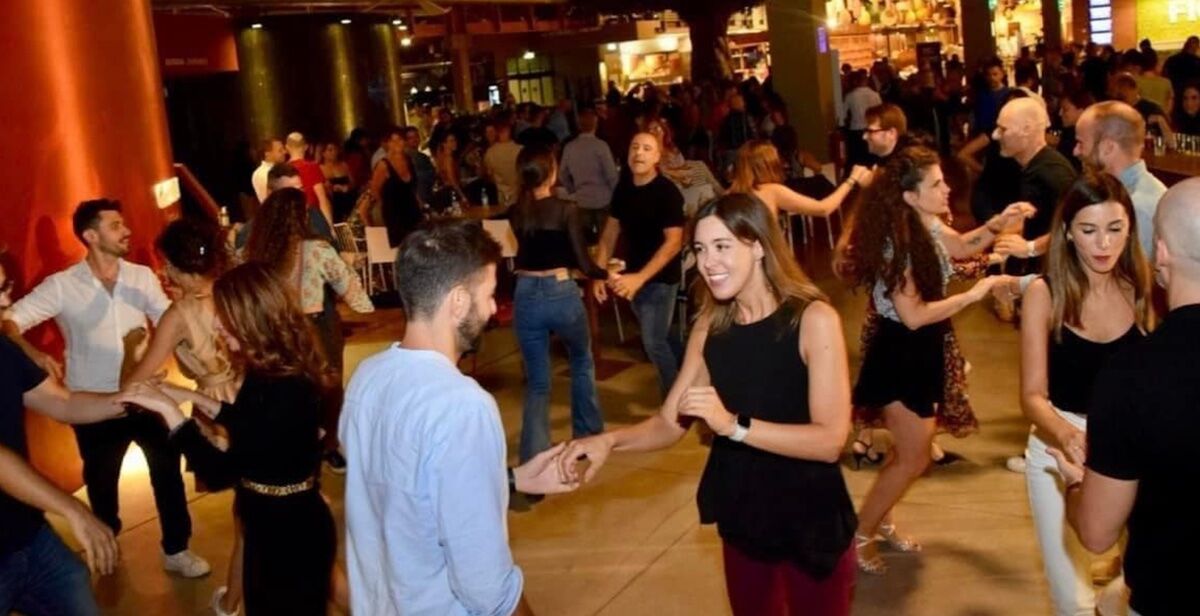 Apericena con Musica e Balli Latini al Vip di Sesto San Giovanni Apericena con Musica e Balli Latini al Vip di Sesto San Giovanni desktop picture