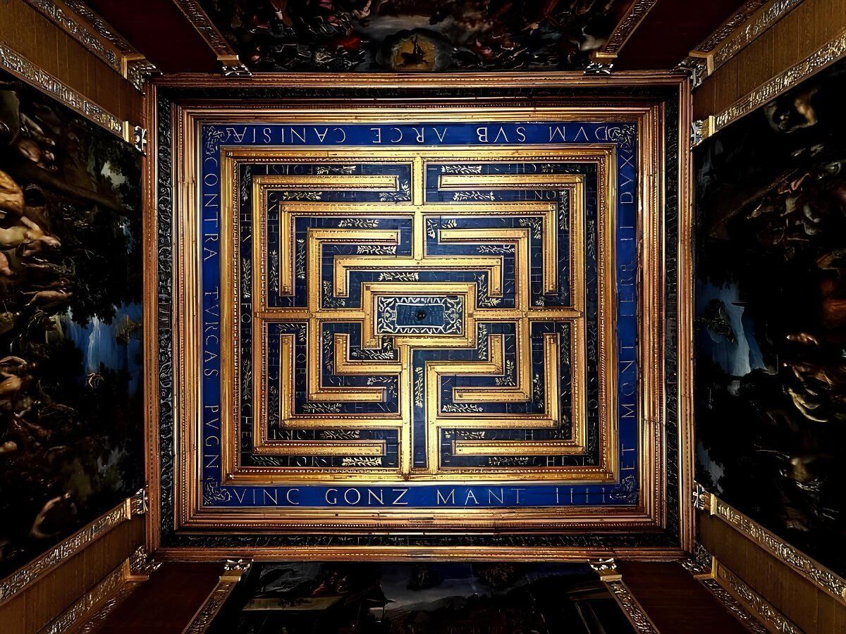 Tour guidato a Mantova: Palazzo Ducale e la Camera degli Sposi Tour guidato a Mantova: Palazzo Ducale e la Camera degli Sposi desktop picture