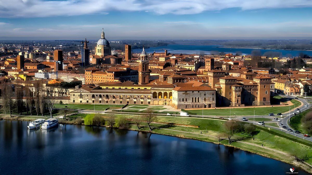 Tour guidato a Mantova: Palazzo Ducale e la Camera degli Sposi desktop picture