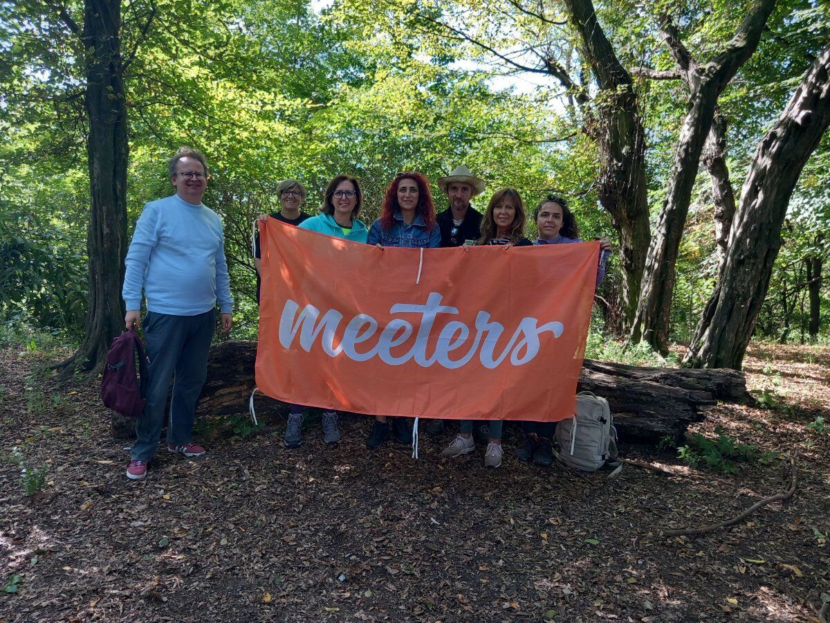 Passeggiata tra storia e natura lungo il Sentiero dei Contadini Passeggiata tra storia e natura lungo il Sentiero dei Contadini desktop picture