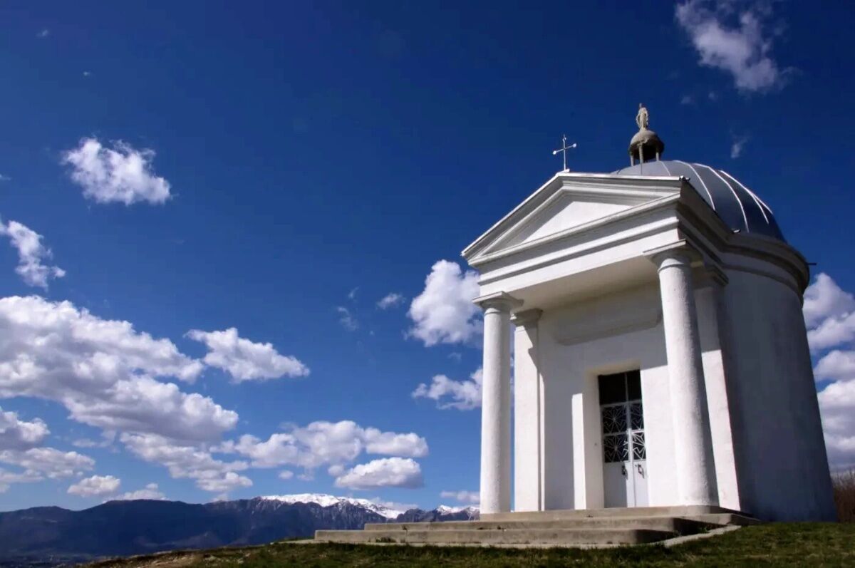 Escursione sui Colli Asolani con pranzo in Osteria: da Coste di Maser ad Asolo Escursione sui Colli Asolani con pranzo in Osteria: da Coste di Maser ad Asolo desktop picture