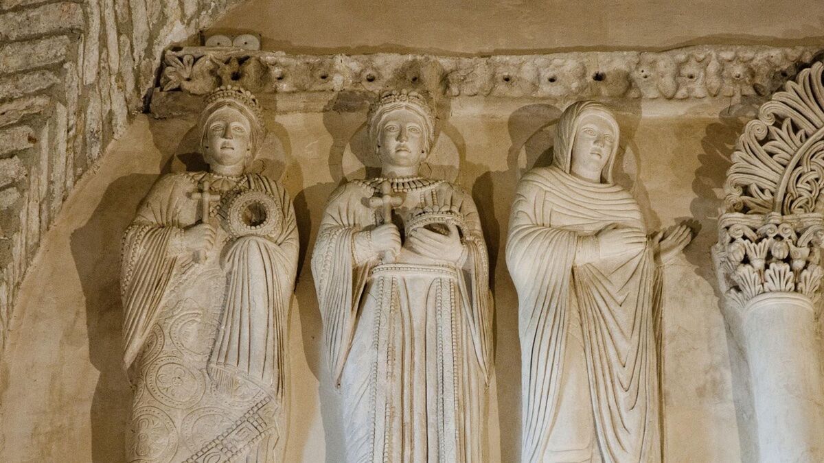 Cividale del Friuli: passeggiata tra i suoi tesori longobardi Cividale del Friuli: passeggiata tra i suoi tesori longobardi desktop picture