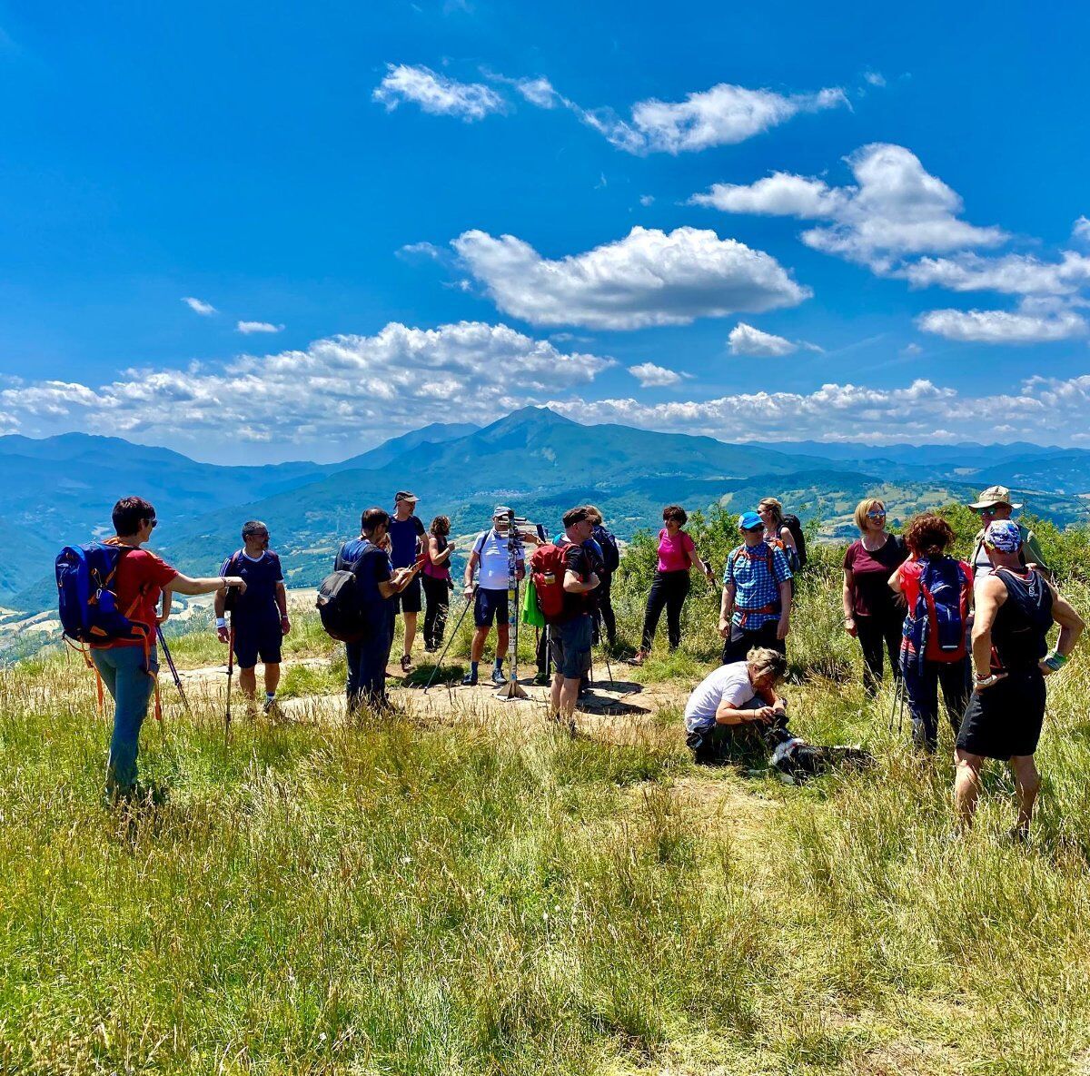 La Pietra di Bismantova e la luna: trekking con cena al sacco La Pietra di Bismantova e la luna: trekking con cena al sacco desktop picture