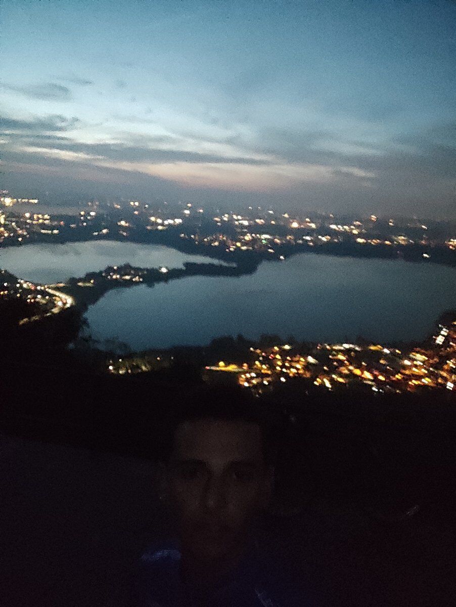 Esperienza serale in E-Bike con tramonto sul Monte Barro Esperienza serale in E-Bike con tramonto sul Monte Barro desktop picture