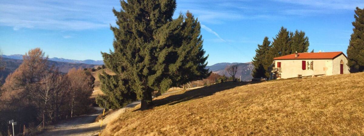 Trekking all'Alpe Madre sui Colli Alti con cena in rifugio e stelle cadenti Trekking all'Alpe Madre sui Colli Alti con cena in rifugio e stelle cadenti desktop picture