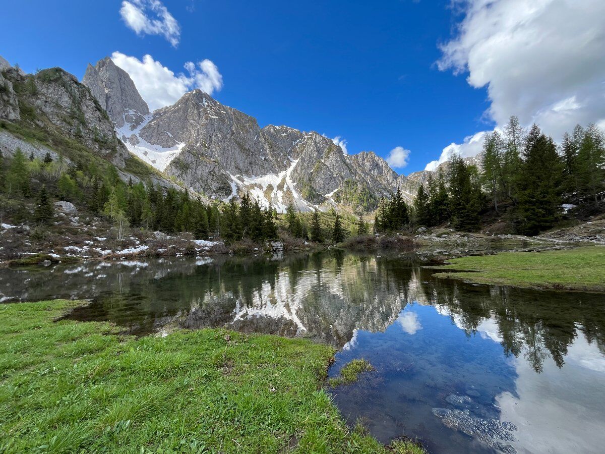 Escursione Conca dei Campelli: Natura e Cime Dolomitiche Escursione Conca dei Campelli: Natura e Cime Dolomitiche desktop picture