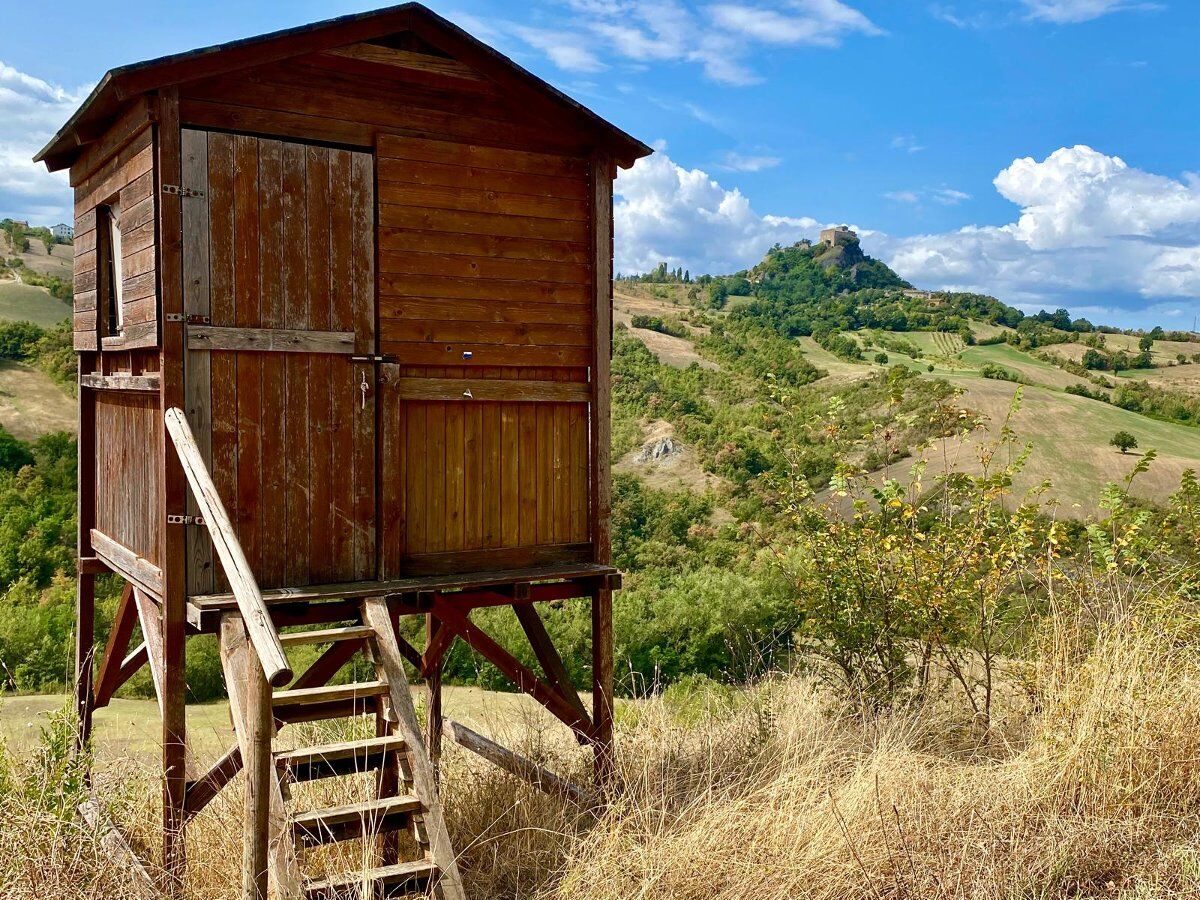 Panoramico trekking sul sentiero dei Ducati con ritorno in treno Panoramico trekking sul sentiero dei Ducati con ritorno in treno desktop picture
