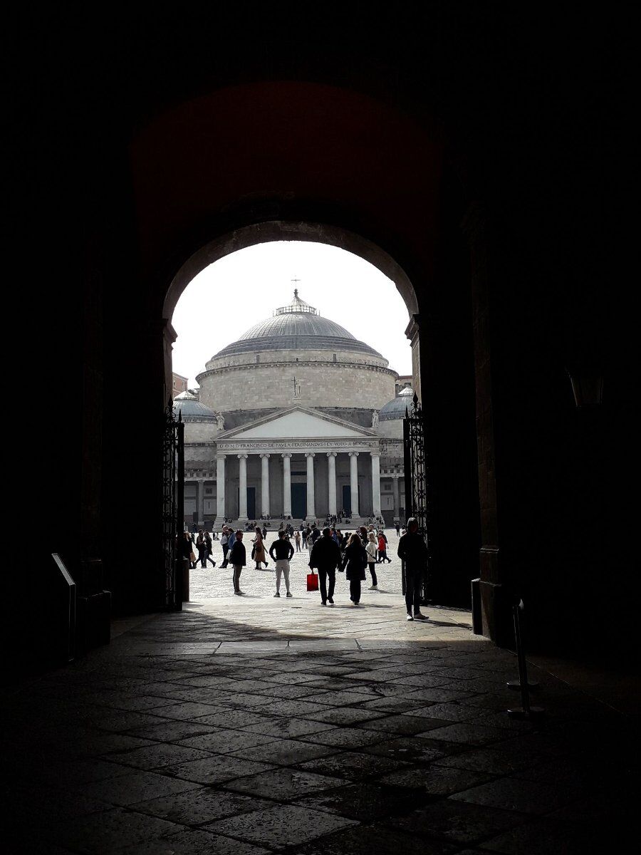 Capodanno Magico tra Napoli e Pompei: Tradizioni Millenarie e Sapori Autentici Capodanno Magico tra Napoli e Pompei: Tradizioni Millenarie e Sapori Autentici desktop picture