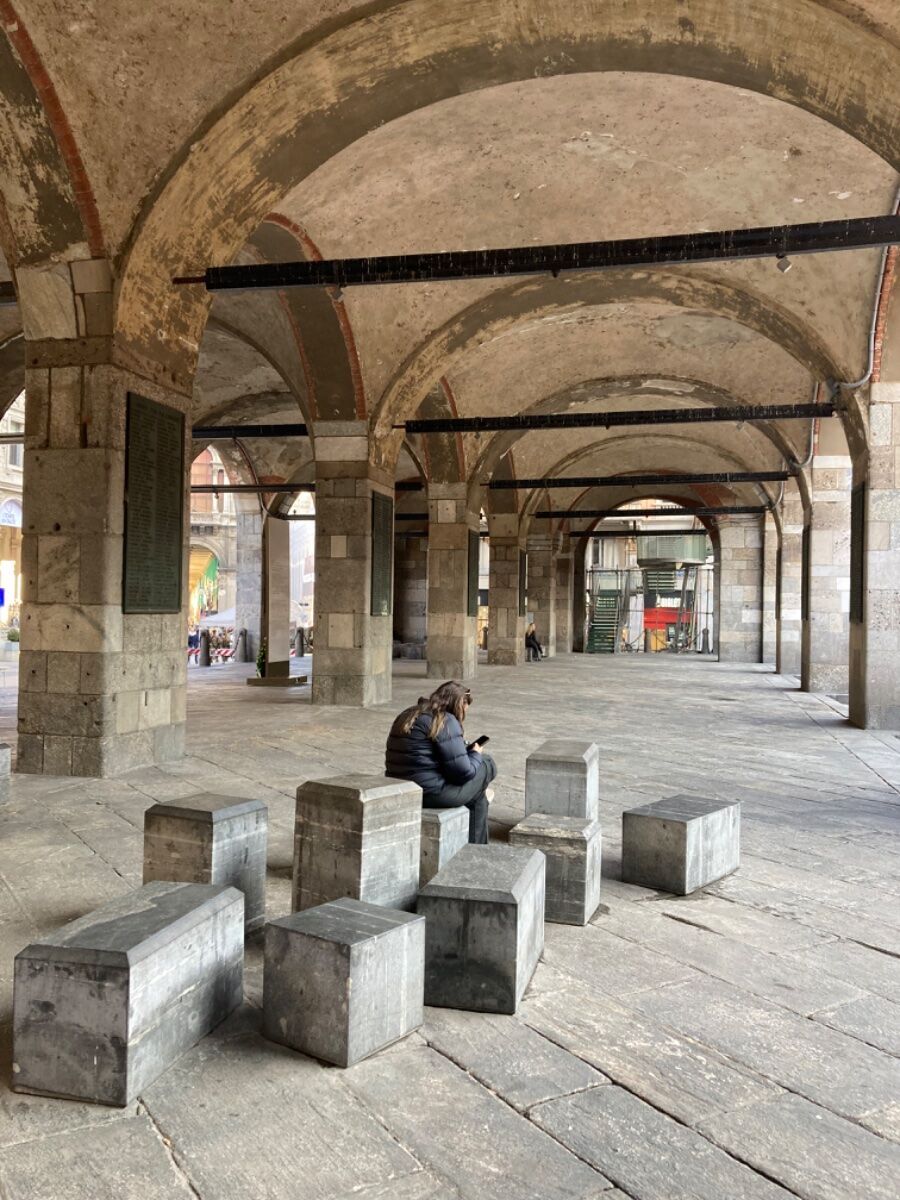 La Milano del Novecento: dal Futurismo al Ventennio fascista La Milano del Novecento: dal Futurismo al Ventennio fascista desktop picture