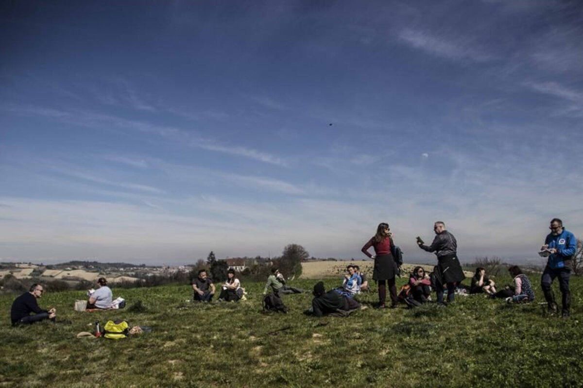 Escursione tra Pietra Marazzi e il Bric dell'Olio Escursione tra Pietra Marazzi e il Bric dell'Olio desktop picture