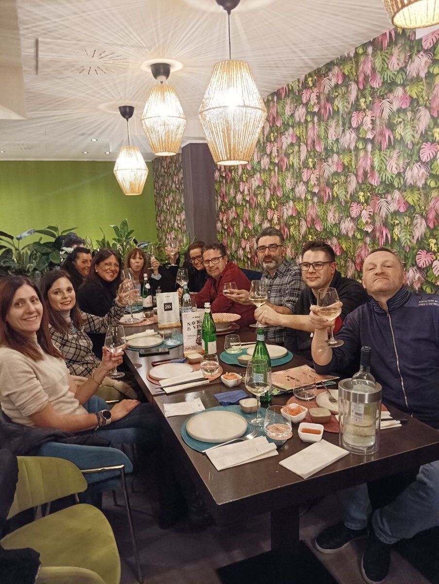 Cena Milanese in compagnia Cena Milanese in compagnia desktop picture