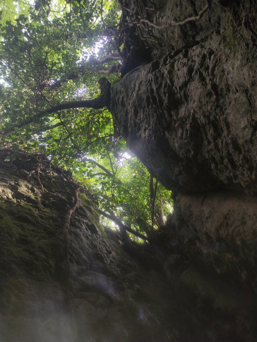 Spurghe di Sant'Urbano: il labirinto roccioso nascosto tra i colli Spurghe di Sant'Urbano: il labirinto roccioso nascosto tra i colli desktop picture