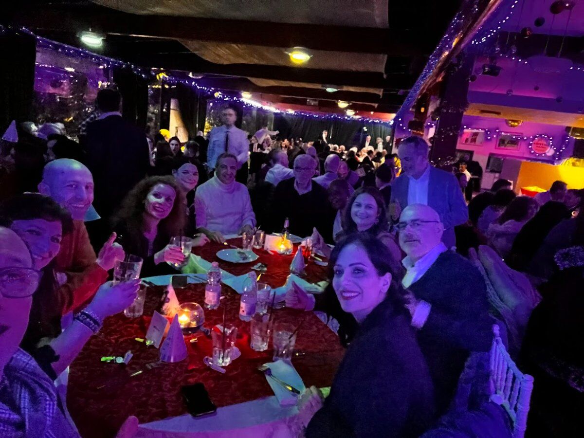 Aperitivo all'Aria Club di Milano Aperitivo all'Aria Club di Milano desktop picture