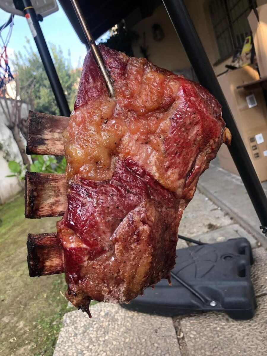 Buffet contadino: barbecue, toro meccanico e balli sotto le stelle Buffet contadino: barbecue, toro meccanico e balli sotto le stelle desktop picture