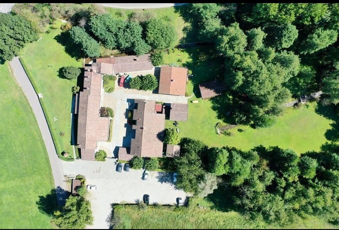 Buffet contadino: barbecue, toro meccanico e balli sotto le stelle Buffet contadino: barbecue, toro meccanico e balli sotto le stelle desktop picture