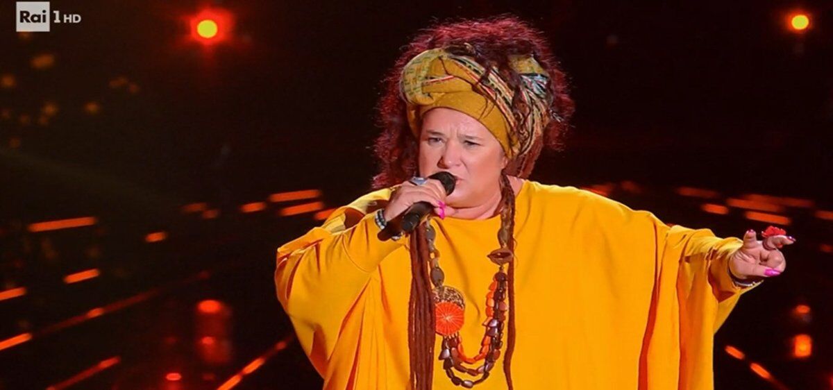 Apericena & Musica Anni '80 con Mamababa da The Voice! Apericena & Musica Anni '80 con Mamababa da The Voice! desktop picture