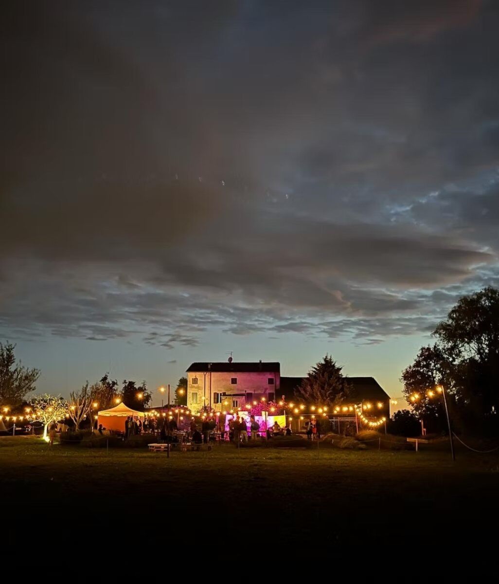Aperitivo in Birrificio Agricolo: Una birra e Musica Live inclusi nel prezzo! Aperitivo in Birrificio Agricolo: Una birra e Musica Live inclusi nel prezzo! desktop picture