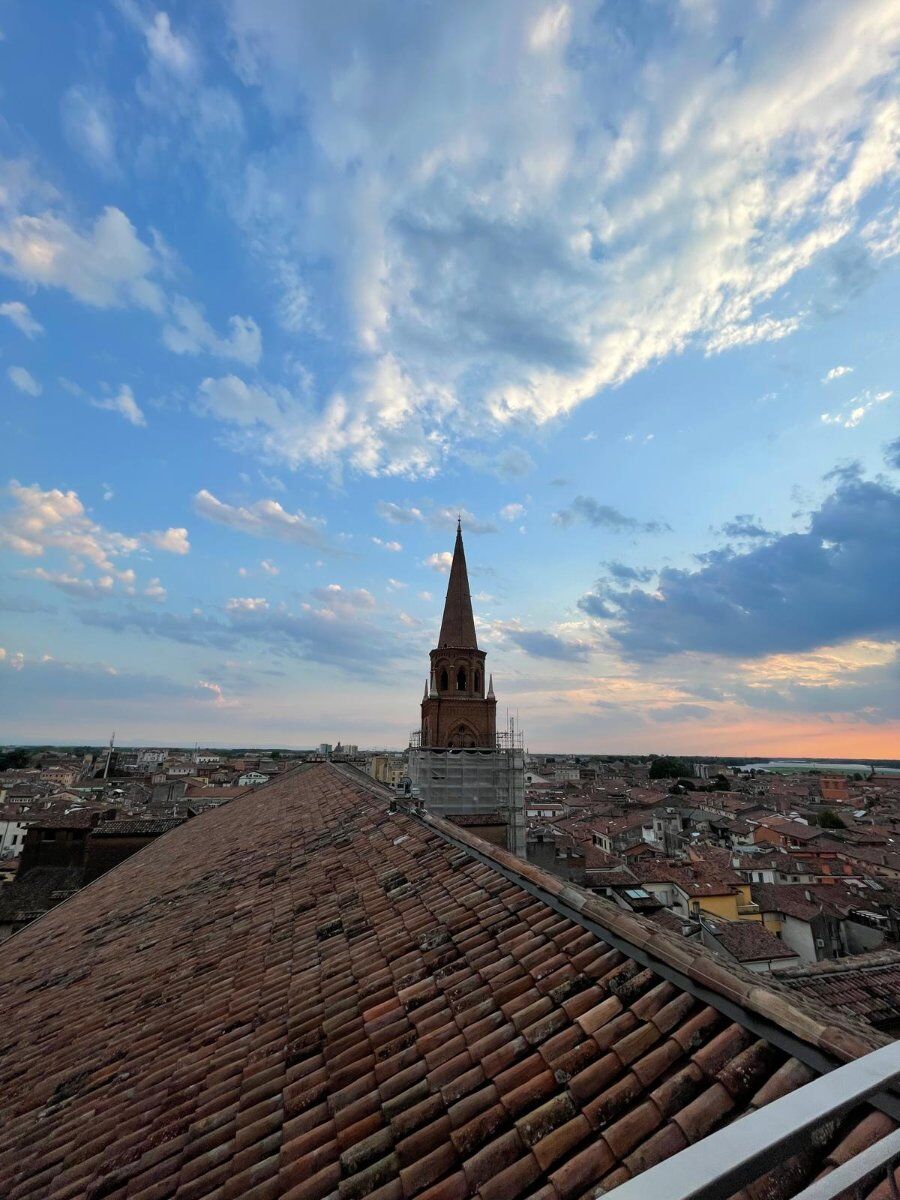 Nel cuore del Giubileo a Mantova: panorami, reliquie e arte nella Basilica di Sant’Andrea Nel cuore del Giubileo a Mantova: panorami, reliquie e arte nella Basilica di Sant’Andrea desktop picture