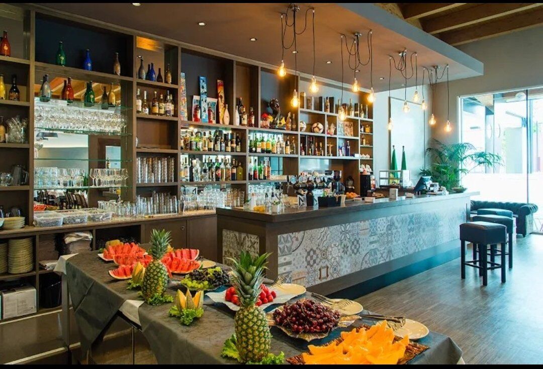 Cena in churrascaria: un viaggio di sapori Cena in churrascaria: un viaggio di sapori desktop picture