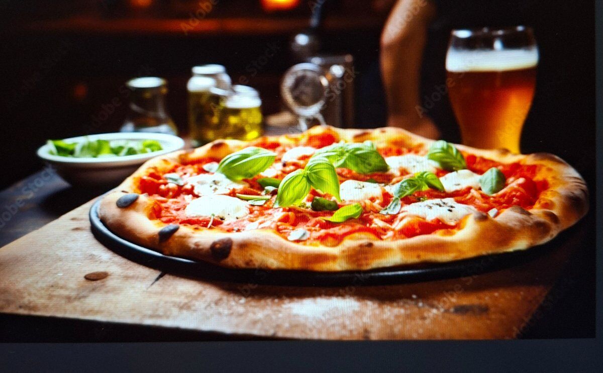 Giro Pizza con amici! Giro Pizza con amici! desktop picture