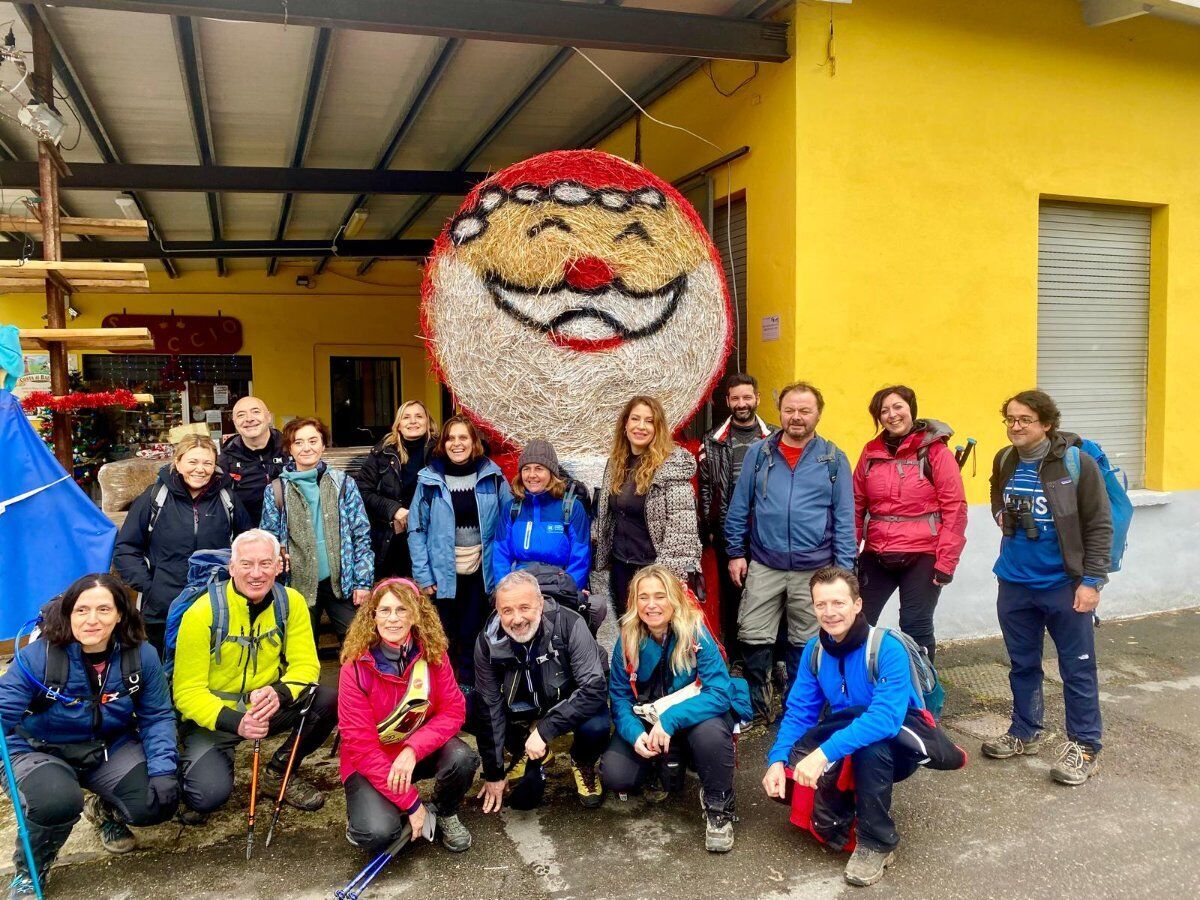 Bazzano (PR): i presepi alle ultime luci della sera e cena finale. Bazzano (PR): i presepi alle ultime luci della sera e cena finale. desktop picture