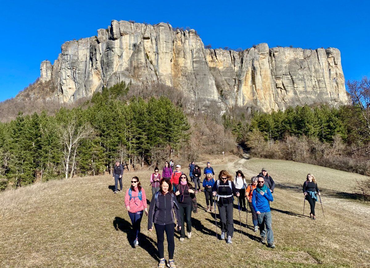 Weekend nel Reggiano: La Pietra di Bismantova e Leggende di Matilde di Canossa Weekend nel Reggiano: La Pietra di Bismantova e Leggende di Matilde di Canossa desktop picture